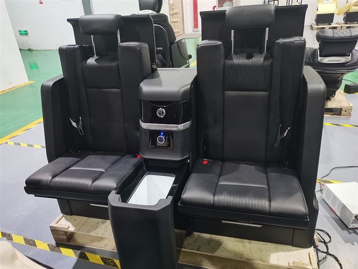 Suíocháin Bharra Athfheistithe Só Fillte Do VITO V250 V260