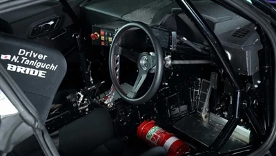 HKS Athraithe Toyota GR Gluaisteán Drift Supra Feistithe Le Inneall 2JZ.