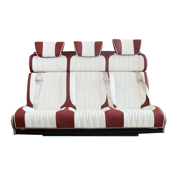 Suíocháin RV Tolg Triple Fillte