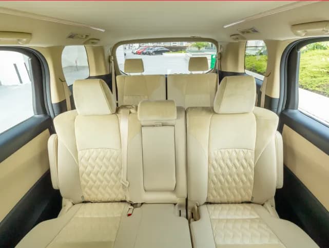 8 seats 8 seats