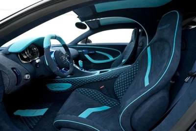 Ní chuirfidh an Chéad Athrú Bugatti Kiron ar Mansory díomá ar lucht leanúna
