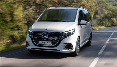 Mercedes-Benz V-Aicme MPV: Ní Veain Seachadta